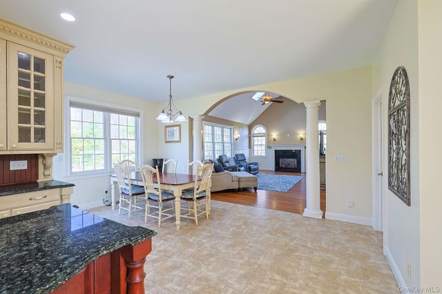 27 Kaitlin Drive, Mahopac, NY 10541