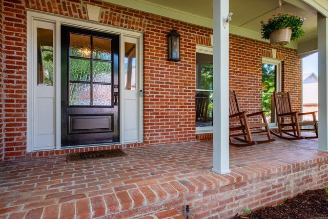 33 Chimney Sweep Lane, Little Rock, AR 72212
