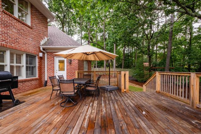 33 Chimney Sweep Lane, Little Rock, AR 72212