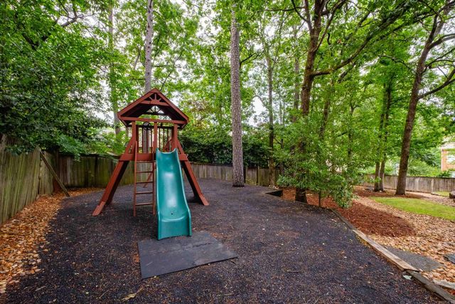 33 Chimney Sweep Lane, Little Rock, AR 72212