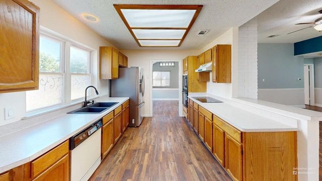 1517 Yorkshire Drive, Mesquite, TX 75149