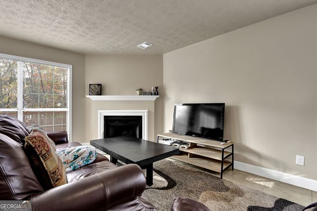 1230 Hampton Hill Court, Lawrenceville, GA 30044