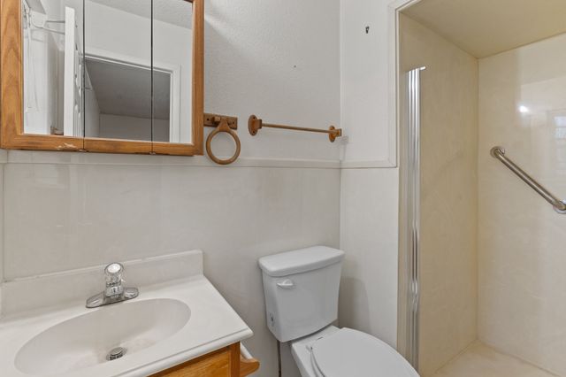 3016 E Renfro Street, Burleson, TX 76028