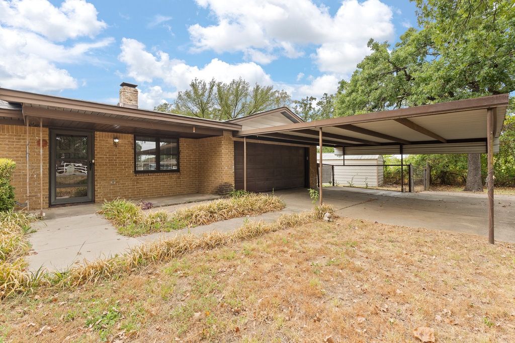 3016 E Renfro Street, Burleson, TX 76028 — photo 4