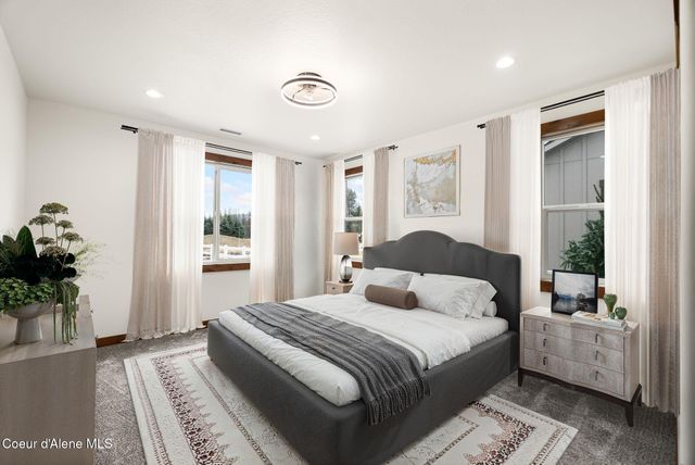 127 Backtrack RD, Sandpoint, ID 83864