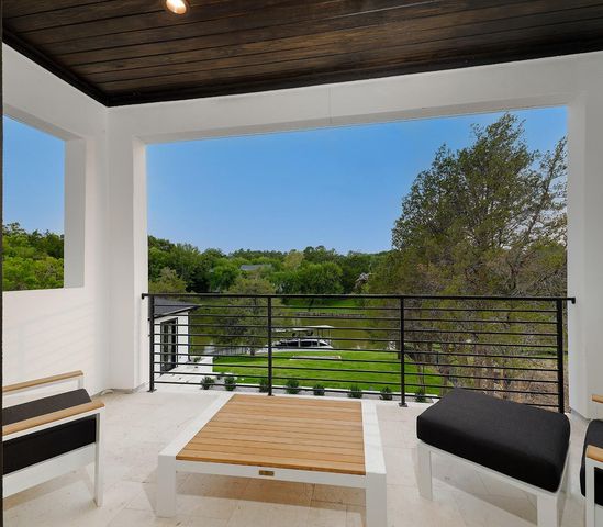 17819 S Blue Heron Circle, Montgomery, TX 77316