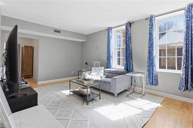 610 W Princess Anne Rd Apt B4, Norfolk, VA 23517