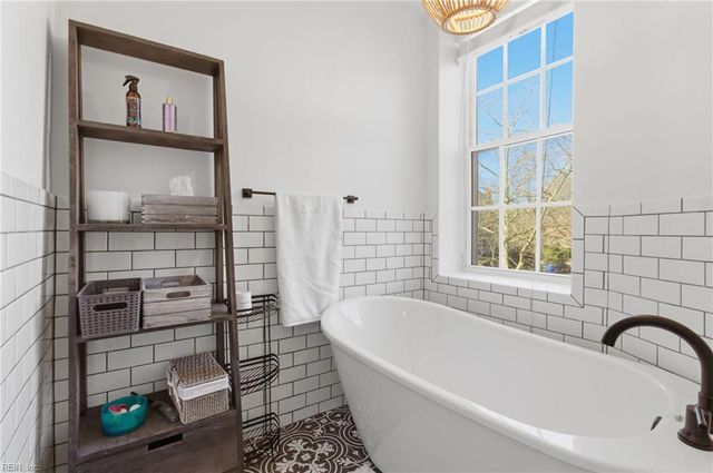 610 W Princess Anne Rd Apt B4, Norfolk, VA 23517