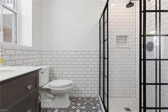 610 W Princess Anne Rd Apt B4, Norfolk, VA 23517