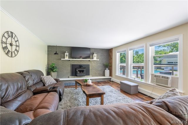 9001 Fairways Circle, Clarence, NY 14031