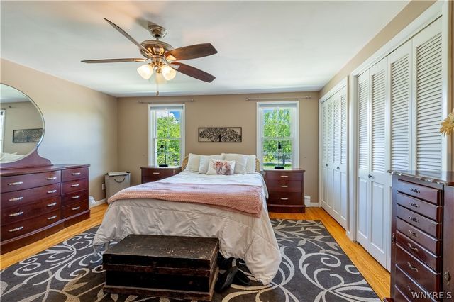 9001 Fairways Circle, Clarence, NY 14031