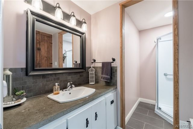 9001 Fairways Circle, Clarence, NY 14031