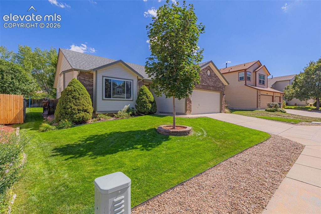 6075 Whirlwind Drive, Colorado Springs, CO 80923 — photo 3