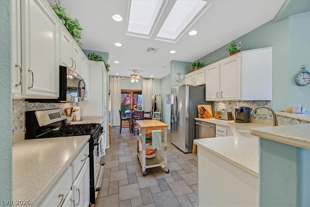 2856 Sumter Valley Circle, Henderson, NV 89052