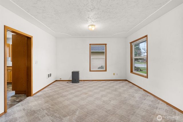 506 E Locust Street, Centralia, WA 98531