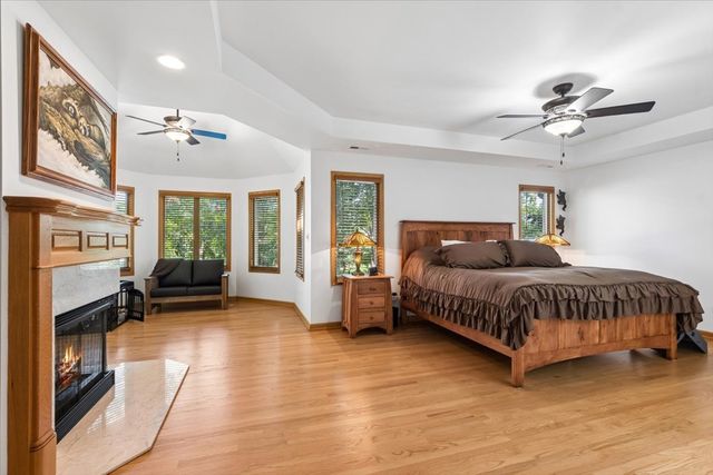13230 Hidden Valley Drive, Homer Glen, IL 60491