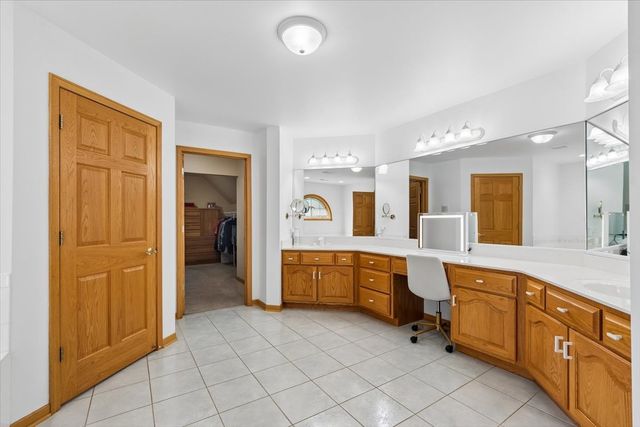 13230 Hidden Valley Drive, Homer Glen, IL 60491