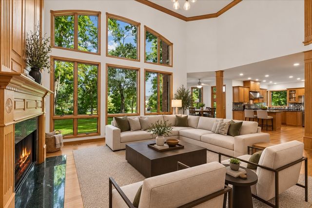 13230 Hidden Valley Drive, Homer Glen, IL 60491