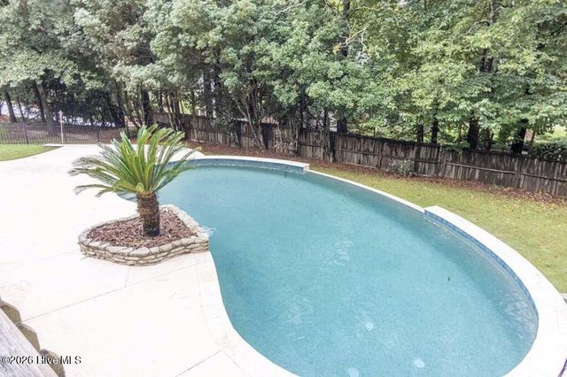 809 Houndslake Drive, Aiken, SC 29803