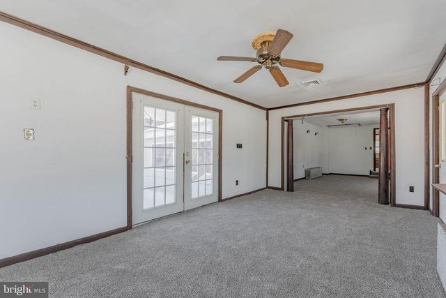 390 MARY ST, Downingtown, PA 19335