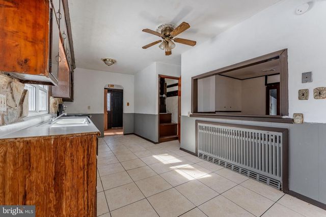 390 MARY ST, Downingtown, PA 19335