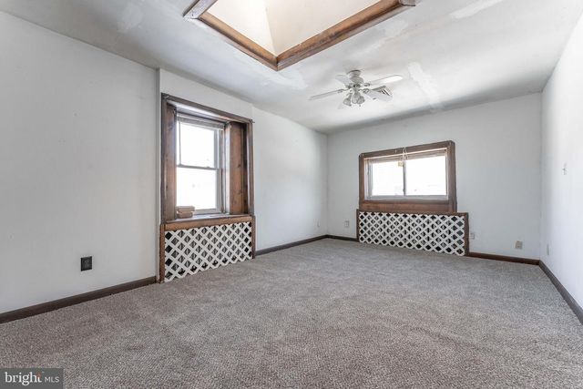 390 MARY ST, Downingtown, PA 19335