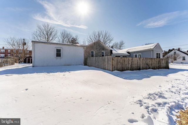 390 MARY ST, Downingtown, PA 19335