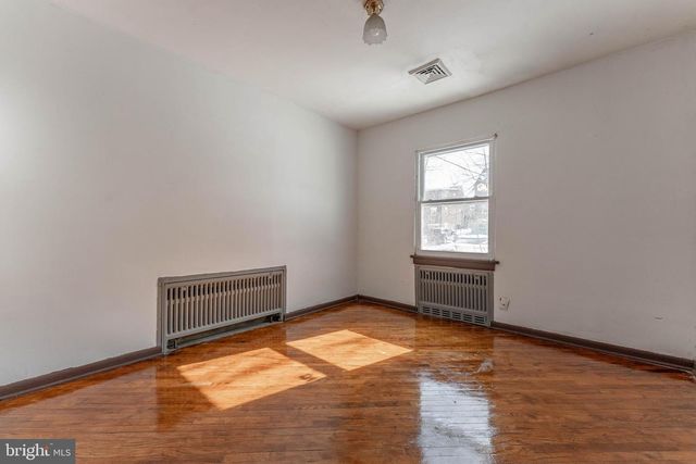 390 MARY ST, Downingtown, PA 19335