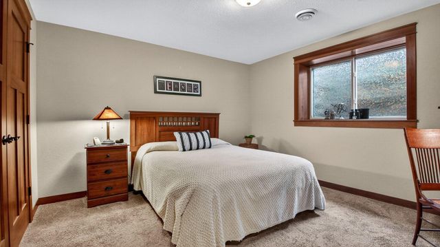 5643 Green Park Drive, Eau Claire, WI 54703