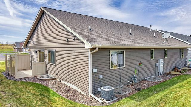 5643 Green Park Drive, Eau Claire, WI 54703