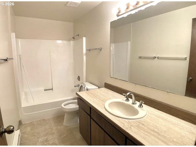 3942 Se MONROE St, Milwaukie, OR 97222