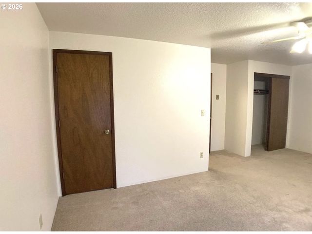 3942 Se MONROE St, Milwaukie, OR 97222