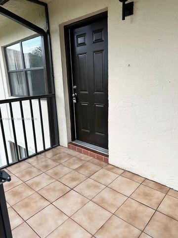 7137 Golf Colony Ct 202, Lake Worth, FL 33467