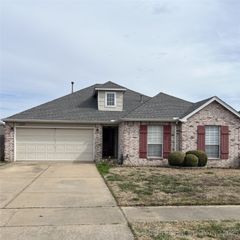 11899 S 269th East Avenue, Coweta, OK 74429