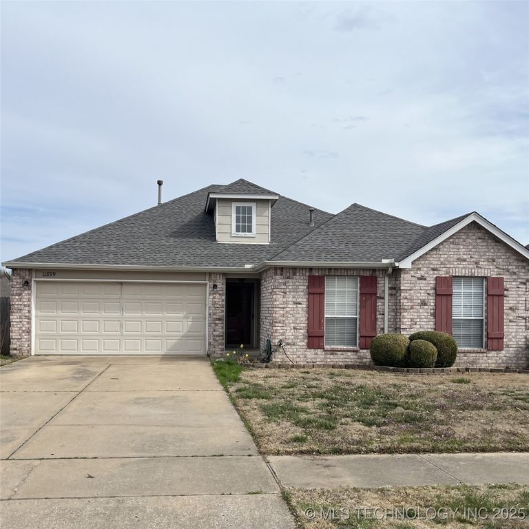 11899 S 269th East Avenue, Coweta, OK 74429