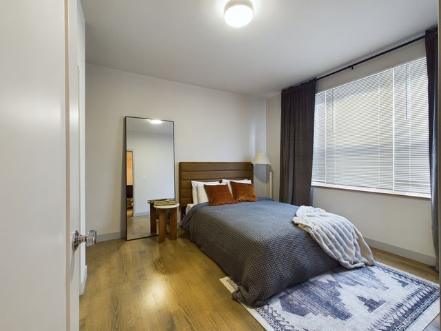 2439 W Walton Street 1R, Chicago, IL 60622