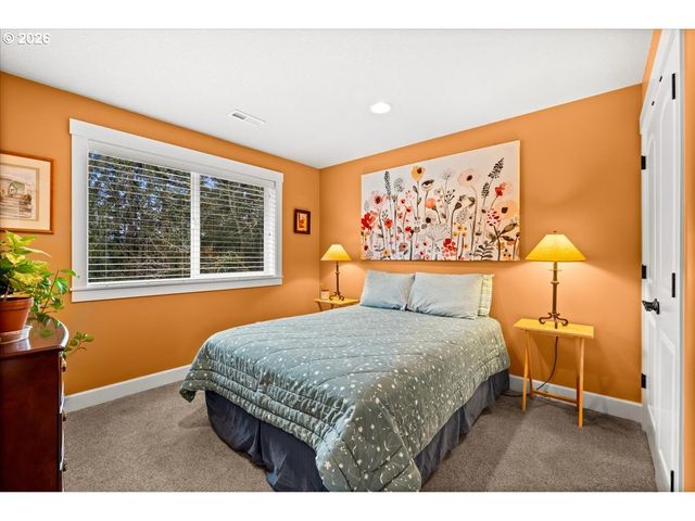 29800 RIVERVIEW Dr, Rainier, OR 97048