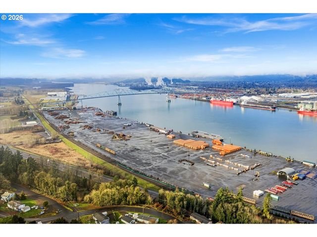 29800 RIVERVIEW Dr, Rainier, OR 97048