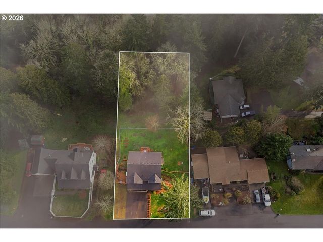 29800 RIVERVIEW Dr, Rainier, OR 97048