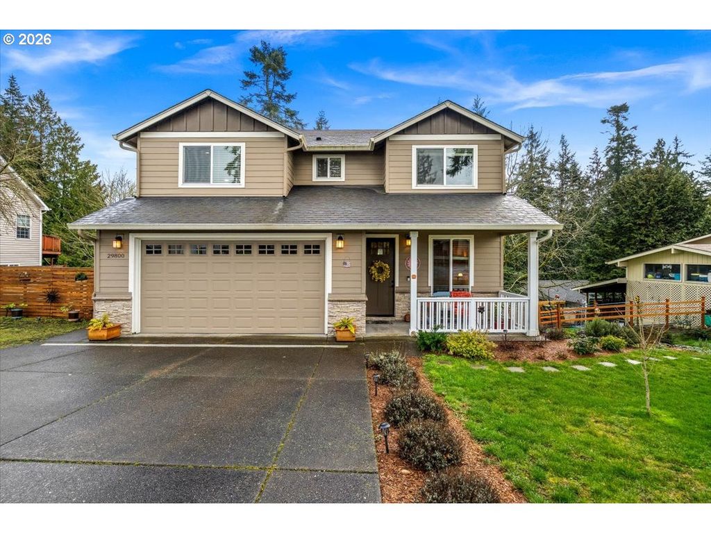 29800 RIVERVIEW Dr, Rainier, OR 97048