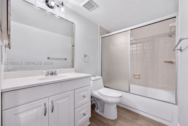 8002 SW 149th Ave B216, Miami, FL 33193