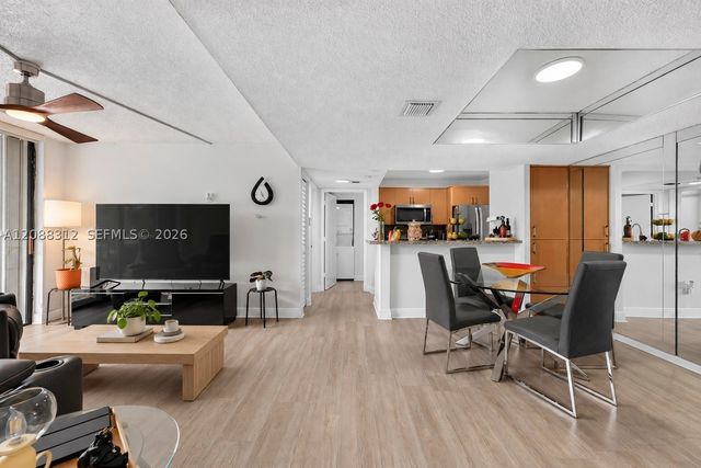 8002 SW 149th Ave B216, Miami, FL 33193