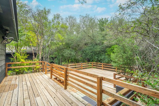 507 TWIN ELM DR, Canyon Lake, TX 78133