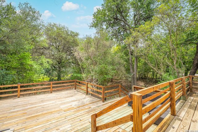 507 TWIN ELM DR, Canyon Lake, TX 78133