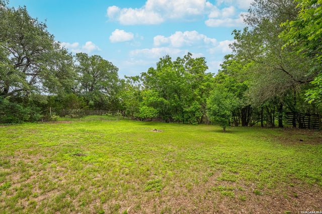 507 TWIN ELM DR, Canyon Lake, TX 78133