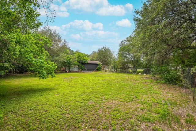 507 TWIN ELM DR, Canyon Lake, TX 78133