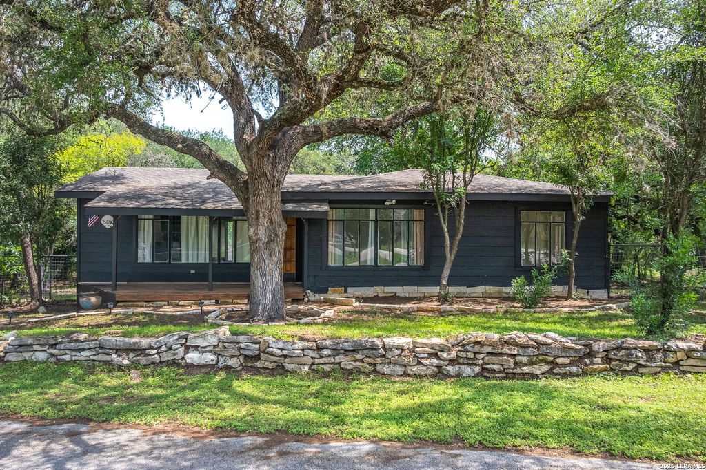 507 TWIN ELM DR, Canyon Lake, TX 78133