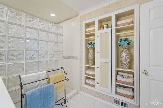 4201 Boomer Road, Green Twp, OH 45247