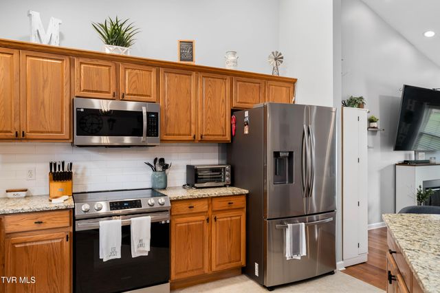 2904 Muskett Drive, Johnson City, TN 37604