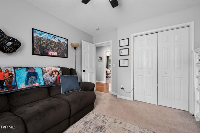 2904 Muskett Drive, Johnson City, TN 37604